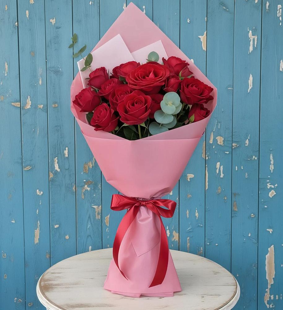 Букет цветов из: Розы в Новая Мельница