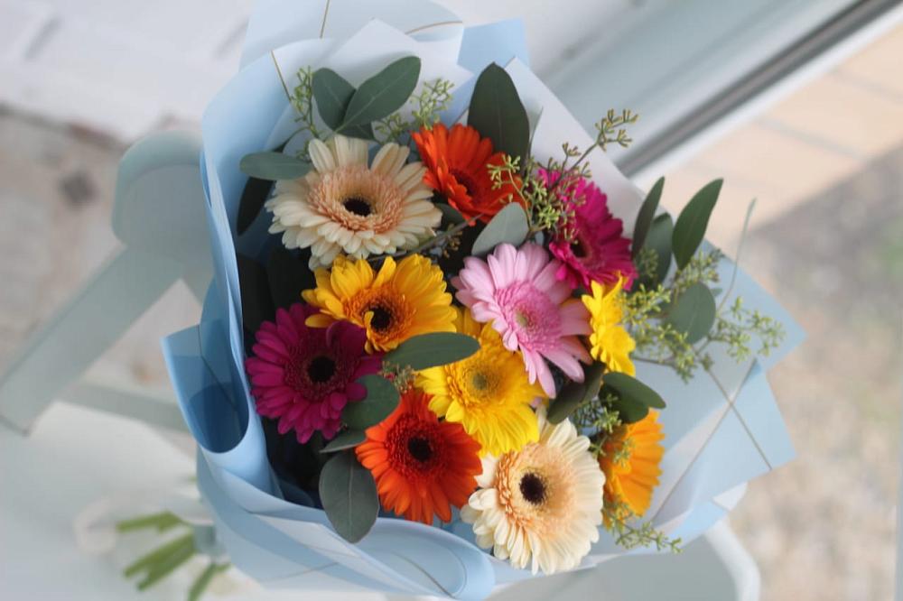 Букет цветов из: Герберы в Новая Мельница