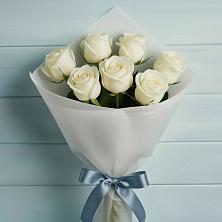 Букет 7 Белых роз Эдлесс Лав в Новая Мельница