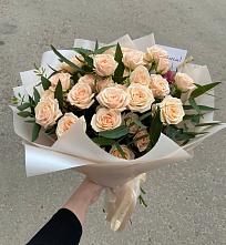 Букет Кремовые розы Латте в Новая Мельница