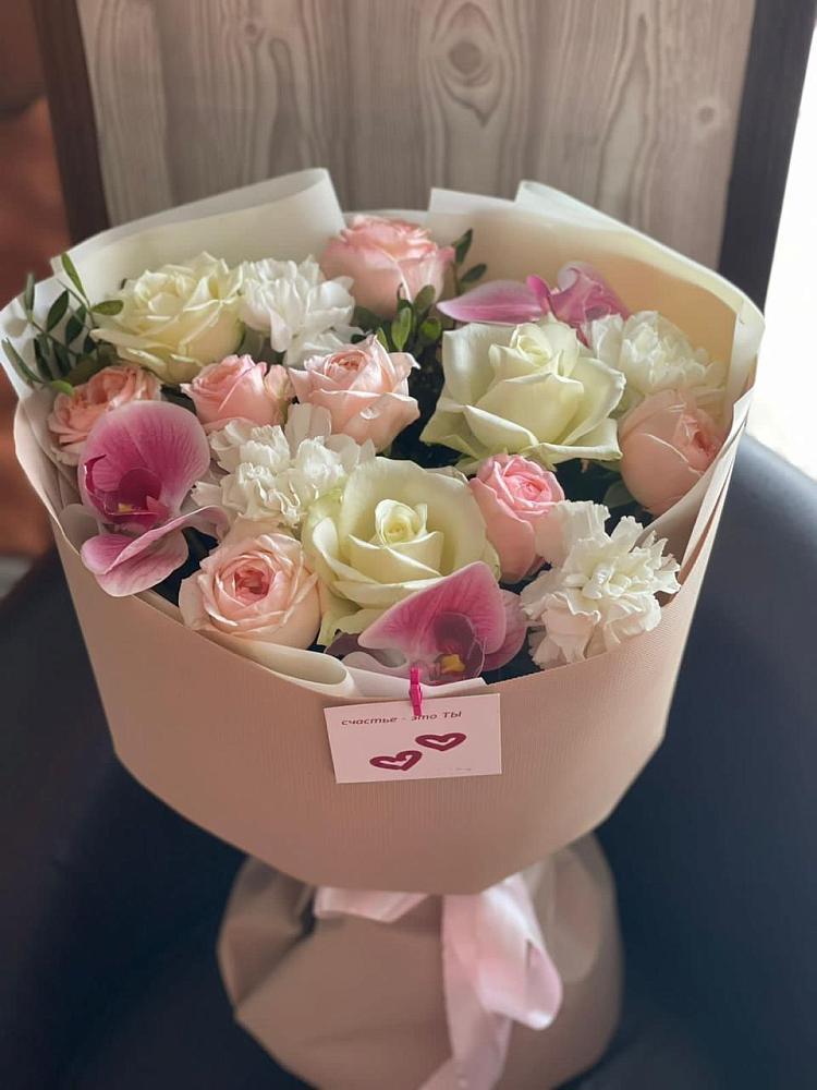 Букет цветов из: Орхидеи, Розы и Гвоздики в Новая Мельница