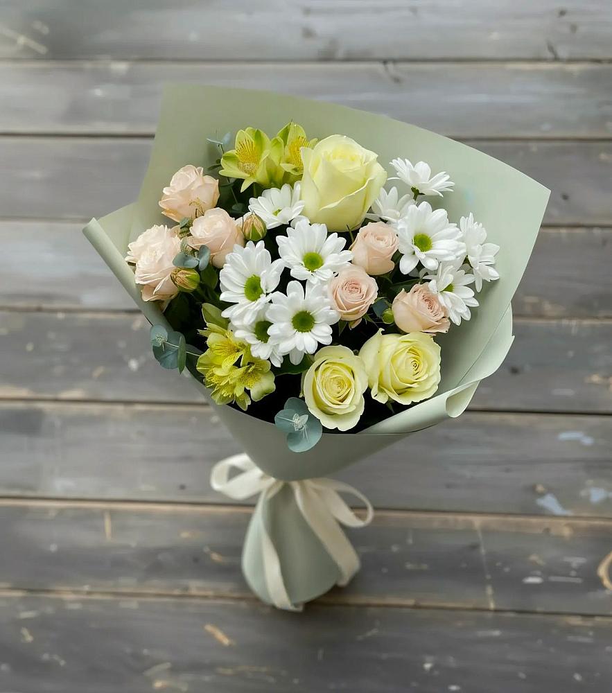 Букет цветов из: Альстромерии, Розы и Хризантемы в Новая Мельница