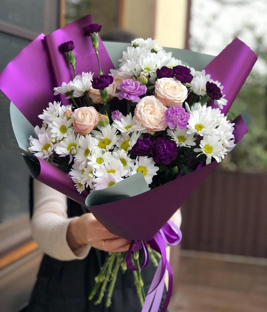Букет цветов из: Хризантемы, Гвоздики и Розы в Новая Мельница