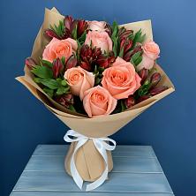 Букет цветов из:  Розы и Альстромерии в Новая Мельница