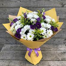 Букет цветов из:  Ирисы, Хризантемы и Ромашки в Новая Мельница