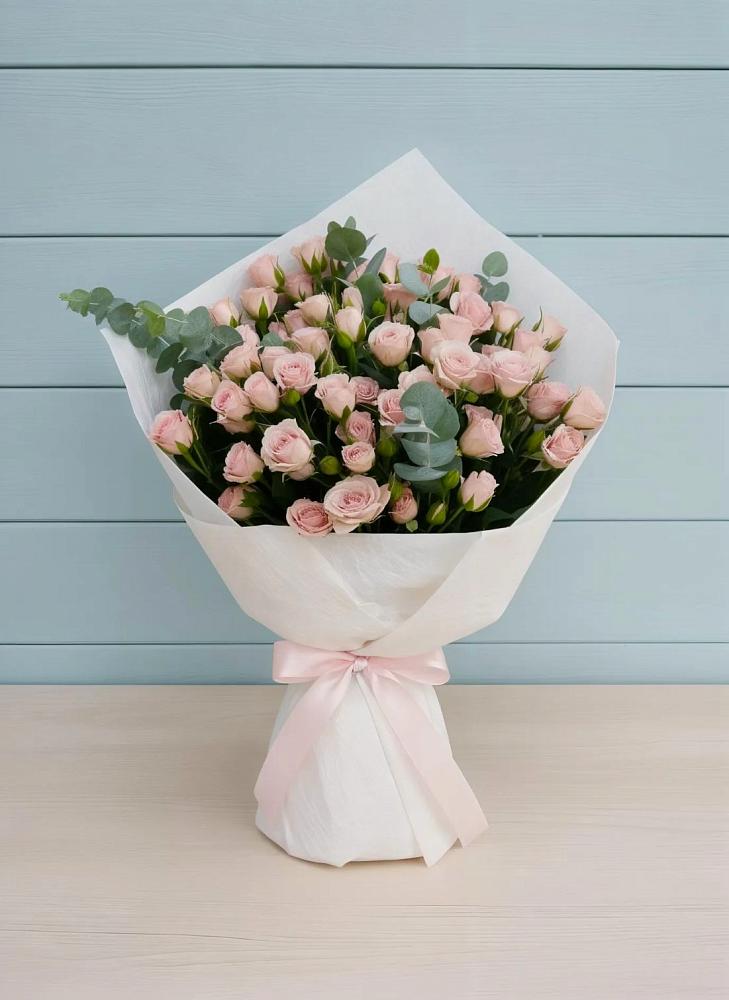 Букет цветов из: Розы в Новая Мельница