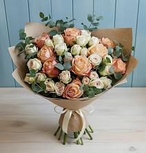 Букет цветов из:  Альстромерии и Розы в Новая Мельница